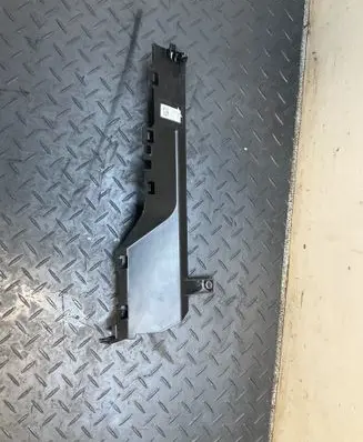 BMW X5 F15 Air intake duct part 8055208 18799912