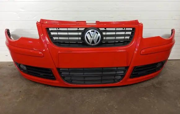 Volkswagen Polo IV 9N3 Front bumper PLCZERZD