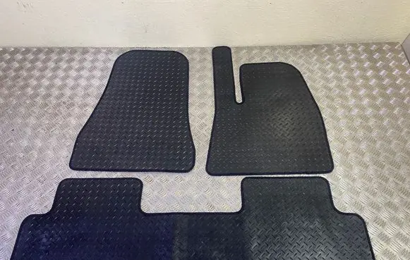 Tesla Model 3 Car floor mat set 