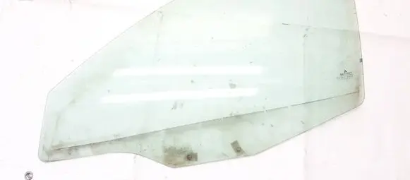 Mitsubishi Carisma Front door window glass four-door