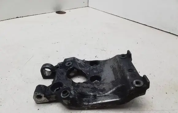 Citroen C4 Grand Picasso A/C compressor mount bracket 9646719580