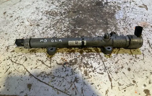 Mercedes-Benz GLA W156 X156 Fuel main line pipe A6510700700 R9144Z240A 17081412352