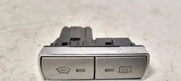 Ford Mondeo MK IV Windscreen/window heater switch 6m2talrva18k574