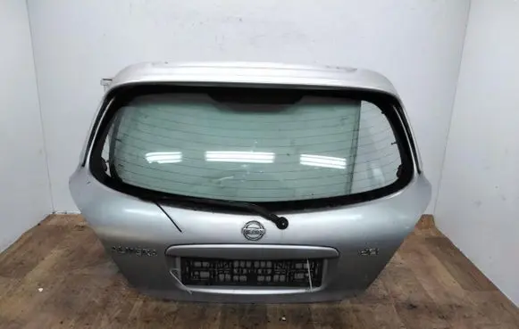 Nissan King Cab, Navara Tailgate/trunk/boot lid