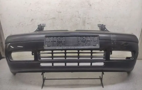 Volkswagen Golf IV Front bumper