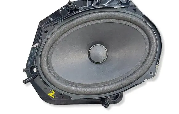 BMW i3 Subwoofer speaker 9285272 43006302 61928910