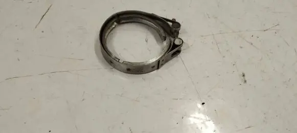 Volvo XC60 Muffler pipe connector clamp 31219900