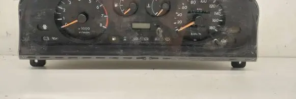 Nissan Terrano Speedometer (instrument cluster)