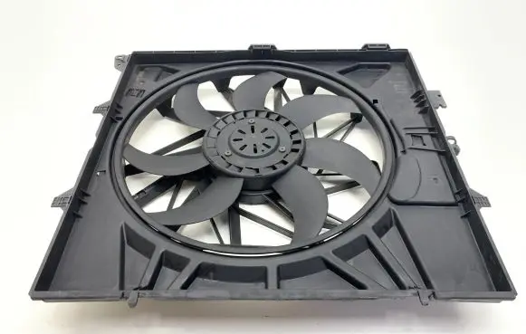 BMW X3 F25 Radiator cooling fan shroud A41653107 9000000775