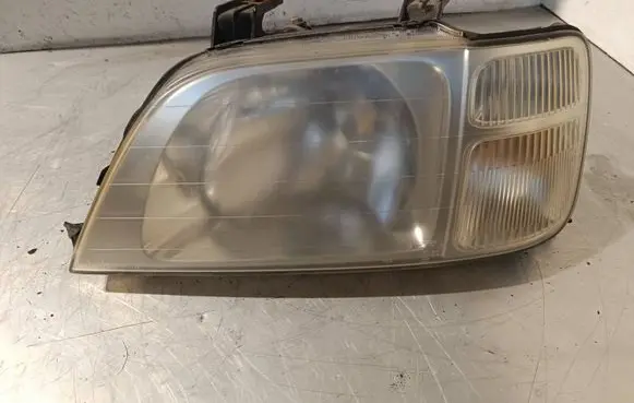 Honda CR-V Headlight/headlamp