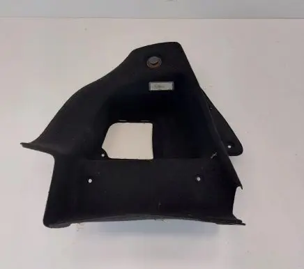 Trunk/boot side trim panel