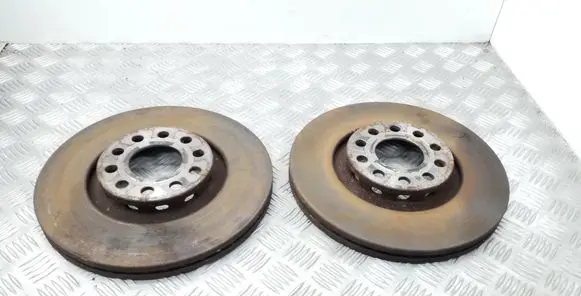 Seat Exeo (3R) Front brake disc