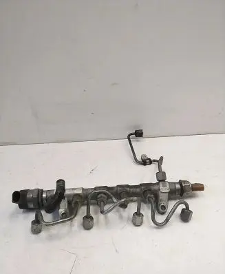 Skoda Superb B6 (3T) Fuel main line pipe 03L130089P 1700000685