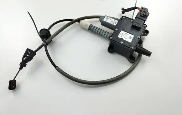 Peugeot 3008 I Hand brake/parking brake motor 0204706357 3155884 A06785111