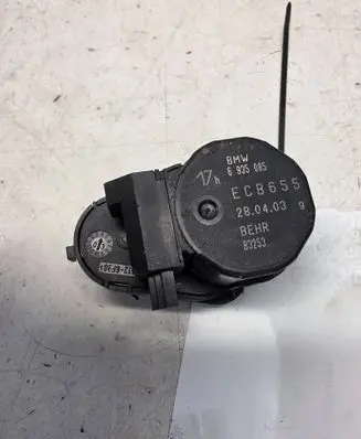 BMW 7 E65 E66 Air flap motor/actuator 6935085