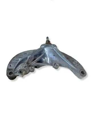 Opel Vivaro Gearbox mounting bracket 112332850R