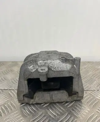 Audi A3 S3 8P Engine mount bracket 1K0199262CF