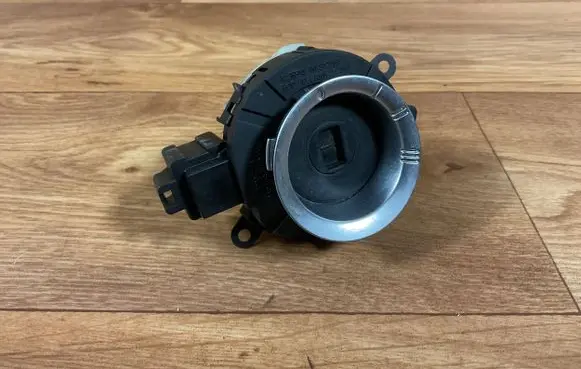 Volvo V50 Ignition lock 31300586