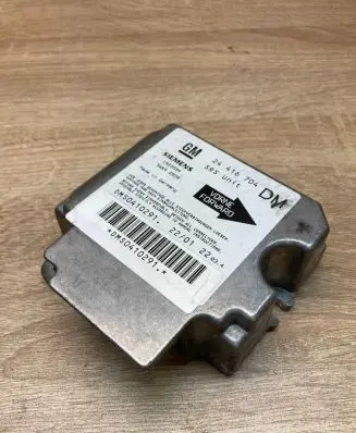 Opel Zafira A Airbag control unit/module 24416704 1923594
