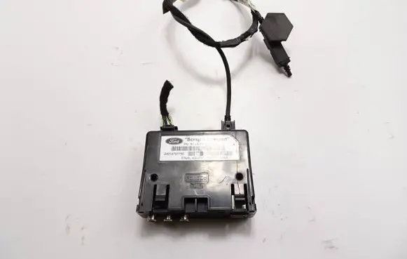 Ford Mondeo MK V USB socket connector BT4T14F014AE 24914797790