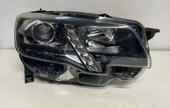 Peugeot Rifter Headlight/headlamp 9816827180 90146218