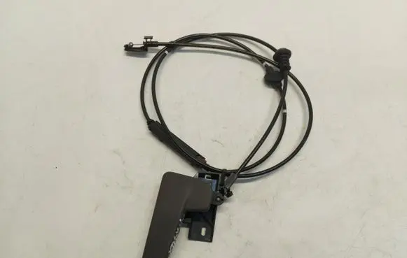 Volkswagen Multivan T7 Engine bonnet/hood lock release cable 7t0823535a
