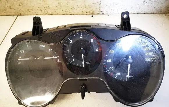Seat Leon (1P) Speedometer (instrument cluster) 110080368015 A2C53029632
