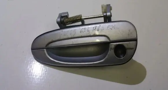 Mazda 626 Front door exterior handle