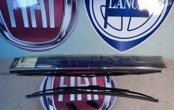 Fiat Siena Headlight wiper arm set 5911195