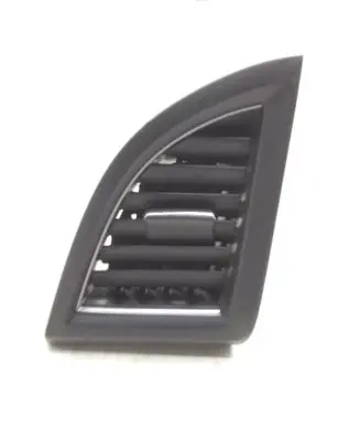Honda CR-V Dash center air vent grill