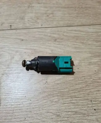 Peugeot 407 Brake pedal sensor switch 9650688480