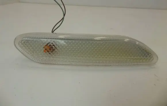 Mini Cooper Countryman R60 Front indicator light 9802567