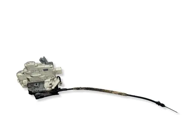 Volkswagen PASSAT B7 Front door lock 3C1837016A
