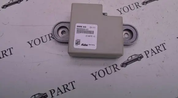 BMW 5 E60 E61 Antenna control unit 6935024