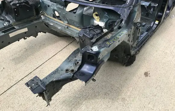 Front quarter panel