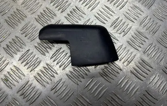 Audi A6 S6 C5 4B Seat trim 4B0863099