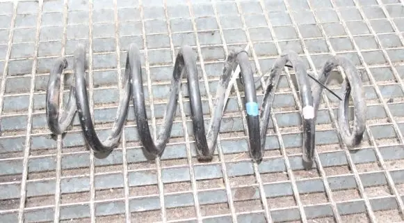 Toyota Prius (XW30) Rear coil spring