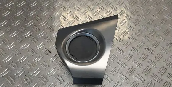 Dashboard side air vent grill/cover trim