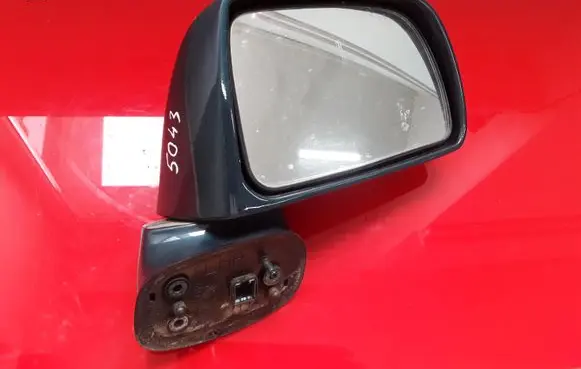 Hyundai Trajet Front door electric wing mirror NOCODE