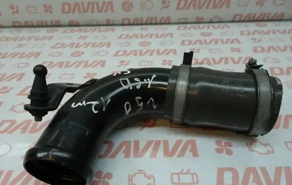 Volvo V50 Intercooler hose/pipe AV61-6C750-AC