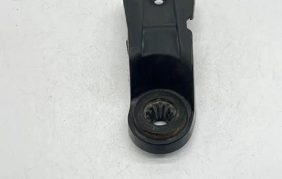 Volvo S60 Air filter cleaner box bracket assembly 31493244 31439663
