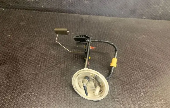 BMW 5 E60 E61 Fuel level sensor 0580204002 791121 7184479