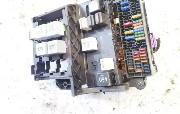 Volkswagen Golf Plus Fuse box set 071241919700 72011akc24