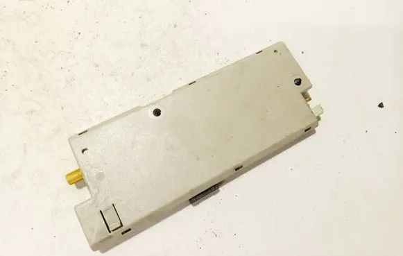 Antenna control unit