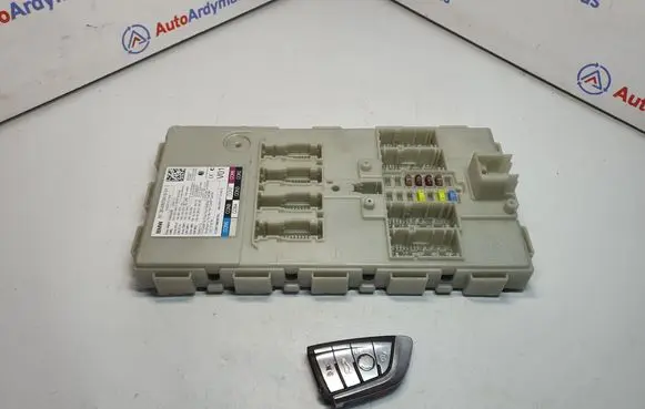 BMW 7 G11 G12 Immobilizer control unit/module 6820916 61356820916 6830820
