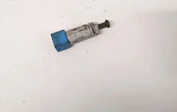 Mitsubishi Colt Other relay MR977585