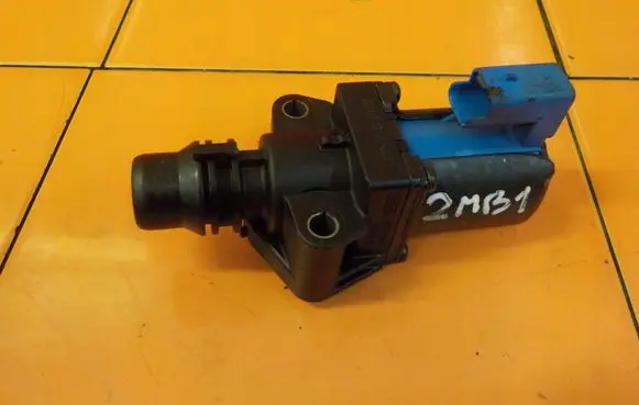 Volvo S60 other engine part BM5G8C605DA