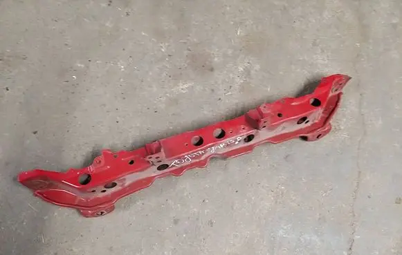 Toyota Yaris Front bumper support beam 