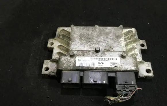 Ford Fiesta Engine control unit/module 8v2112a650afa 8v21-12a650-afa