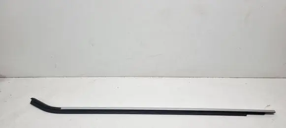 Audi Q4 Sportback e-tron Front door glass trim molding 89A837475 89A8374753Q7